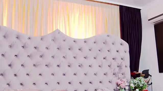 Snapshot of PenelopeLynnx chatting on 01.12.26 PenelopeLynnx online show from 01.12.26