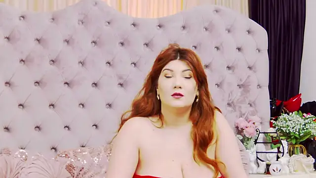 Snapshot of PenelopeLynnx chatting on 02.11.26 PenelopeLynnx online show from 02.11.26