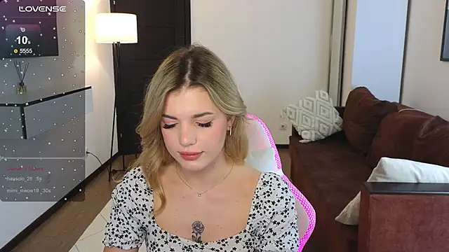 adrianawow1 online show from 03.14.25