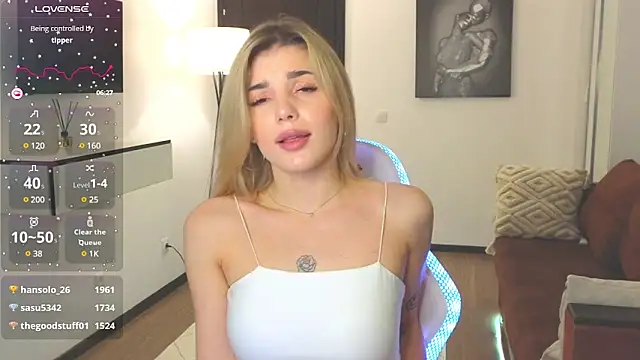 adrianawow1 online show from 03.20.25