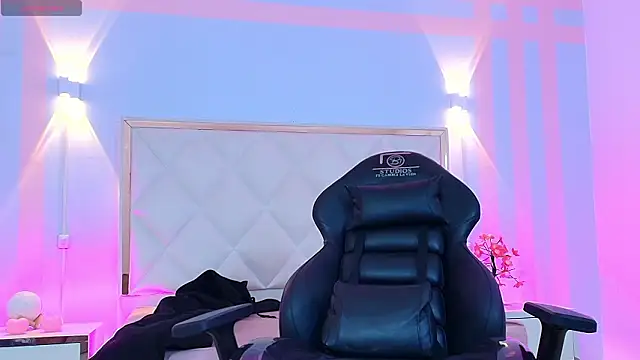 Brendda tay online show from 02.24.26