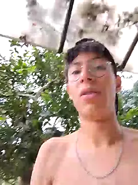 Snapshot of alexandersawyer chatting on 01.06.25 alexandersawyer online show from 01.06.25