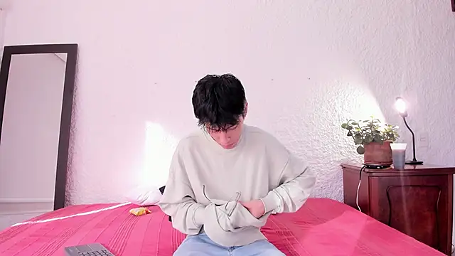 Snapshot of alexandersawyer chatting on 01.29.25 alexandersawyer online show from 01.29.25