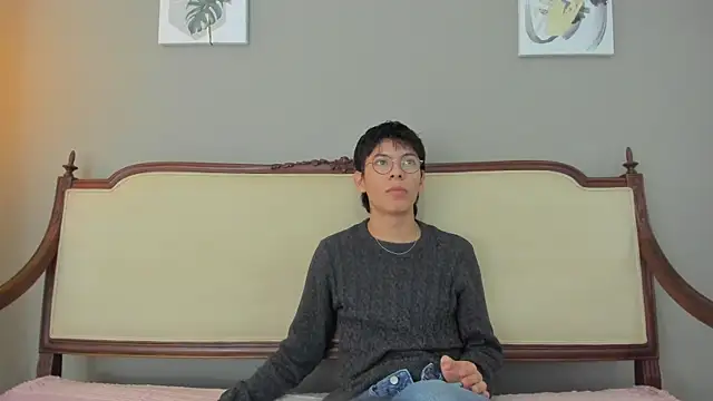 Snapshot of alexandersawyer chatting on 02.06.25 alexandersawyer online show from 02.06.25