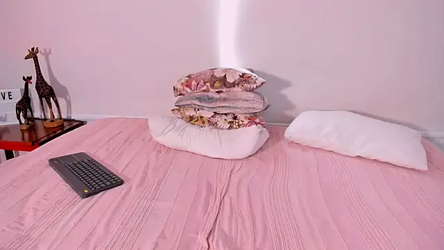 Snapshot of alexandersawyer chatting on 03.13.25 alexandersawyer online show from 03.13.25