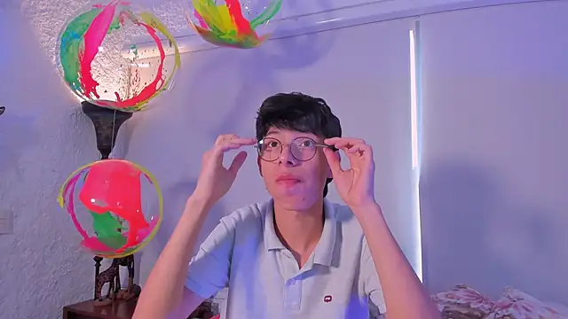 Snapshot of alexandersawyer chatting on 03.20.25 alexandersawyer online show from 03.20.25