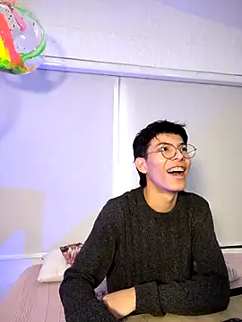 Snapshot of alexandersawyer chatting on 03.22.25 alexandersawyer online show from 03.22.25