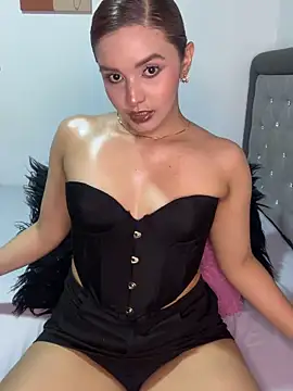 Melanyprada online show from 06.05.26