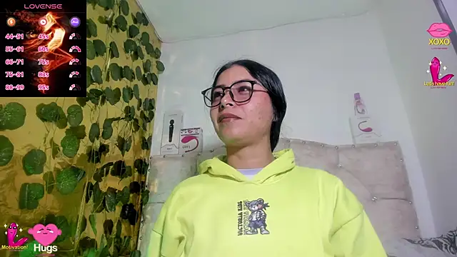 cristalconnorr online show from 10.01.25