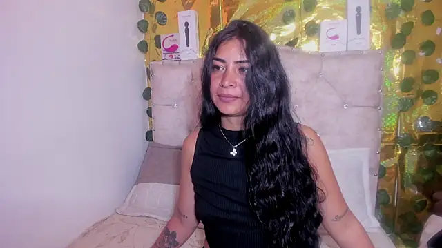 cristalconnorr online show from 05.18.26