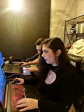 CoelhinhaGostosa online show from 12.04.25