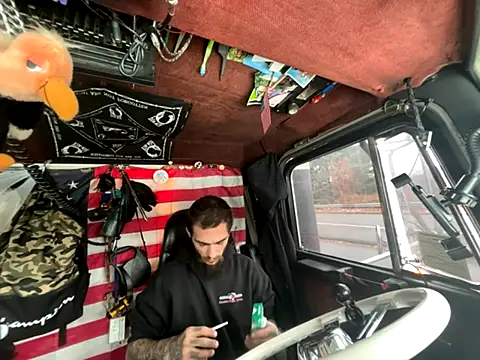 XMeF10 online show from 12.05.25