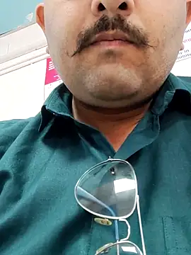 Akhil3290 online show from 03.13.25