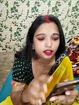 Snapshot of Dirty_couple_11 chatting on 02.19.25 Dirty couple 11 online show from 02.19.25