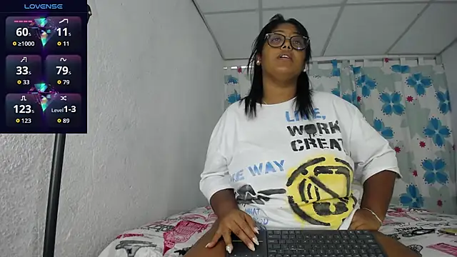 miajoseph  online show from 04.23.26