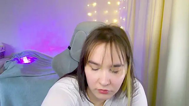 Snapshot of Rosie_Nana chatting on 01.12.25 Rosie Nana online show from 01.12.25