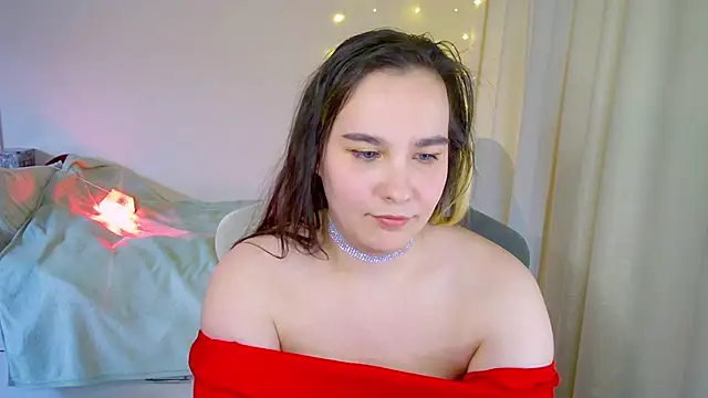 Snapshot of Rosie_Nana chatting on 01.28.25 Rosie Nana online show from 01.28.25