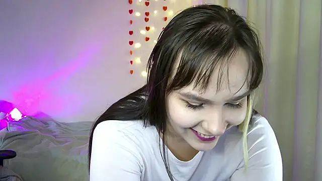 Snapshot of Rosie_Nana chatting on 03.04.25 Rosie Nana online show from 03.04.25