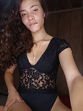 HelenHoltz online show from 05.25.26