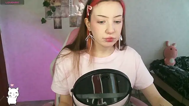 Snapshot of SweetieMollyy chatting on 03.03.25 SweetieMollyy online show from 03.03.25