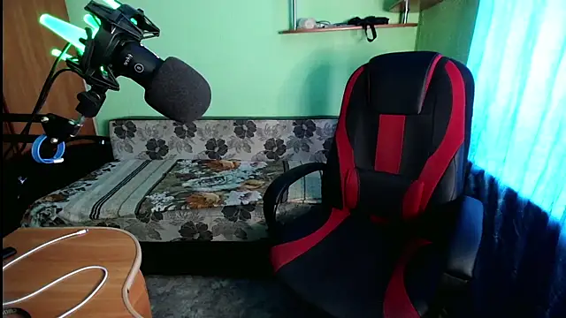 fameboyboo online show from 11.24.25