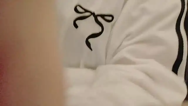 Oo O oO online show from 03.10.25