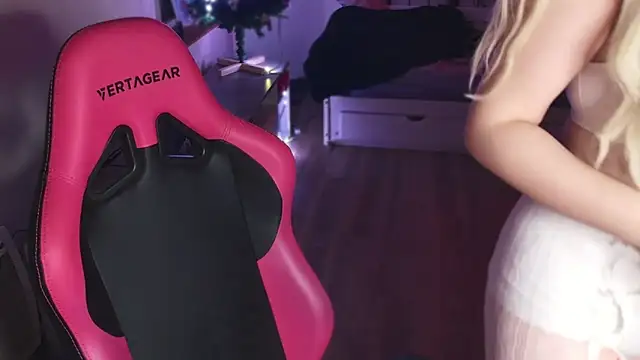 ce leste   online show from 12.30.24