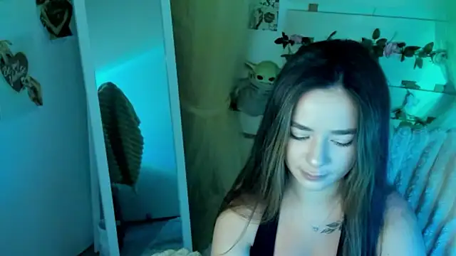 Snapshot of Bella_XO chatting on 06.30.26 Bella XO online show from 06.30.26