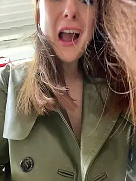 Dina Tease online show from 02.17.25