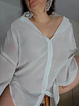 EvaNights online show from 02.03.25