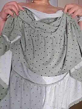 EvaNights online show from 03.09.25