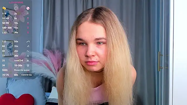 OdetteHarwick online show from 10.22.25