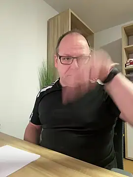 coupleLatinaLovers online show from 01.24.25