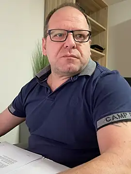 coupleLatinaLovers online show from 02.07.25