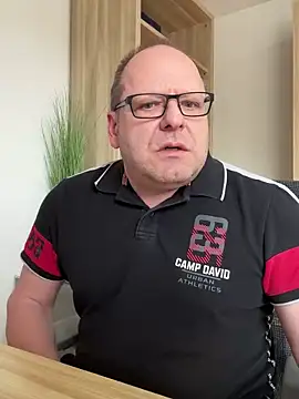 coupleLatinaLovers online show from 03.10.25