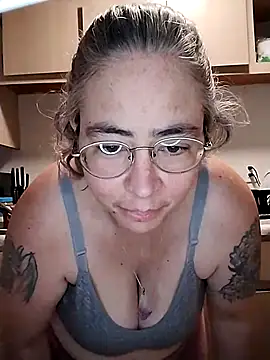 GraceHenderson online show from 02.12.25