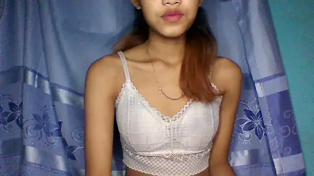 Snapshot of jassi-just18 chatting on 01.14.25 jassi-just18 online show from 01.14.25