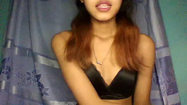 Snapshot of jassi-just18 chatting on 01.17.25 jassi-just18 online show from 01.17.25