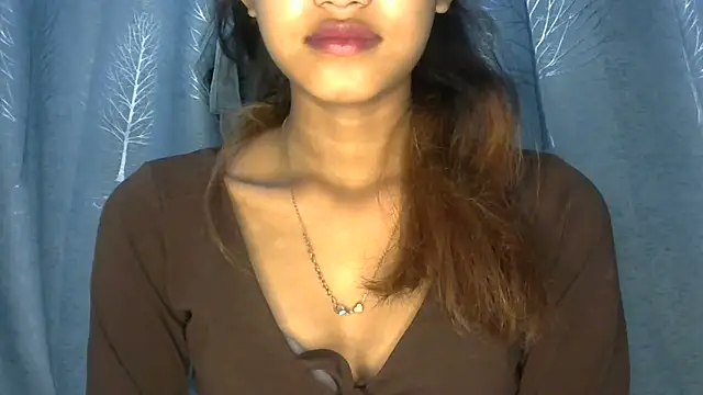 Snapshot of jassi-just18 chatting on 02.01.25 jassi-just18 online show from 02.01.25