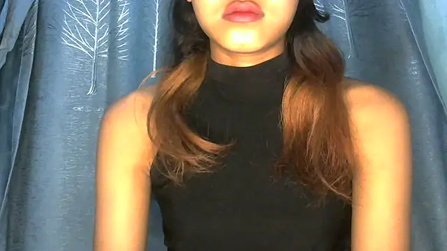 Snapshot of jassi-just18 chatting on 02.25.25 jassi-just18 online show from 02.25.25
