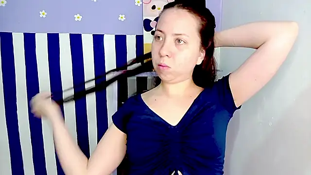 PetiteIvoryQueen19 online show from 04.14.26