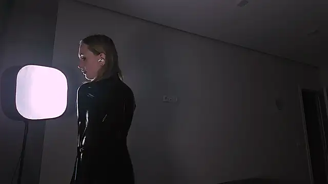 vinylstore online show from 11.30.25