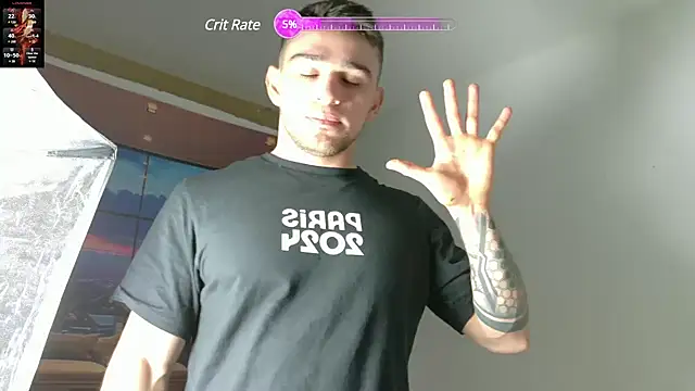 Snapshot of Sexy_Alejandro_ chatting on 02.05.25 Sexy Alejandro  online show from 02.05.25