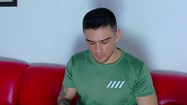 Sexy Alejandro  online show from 02.16.26