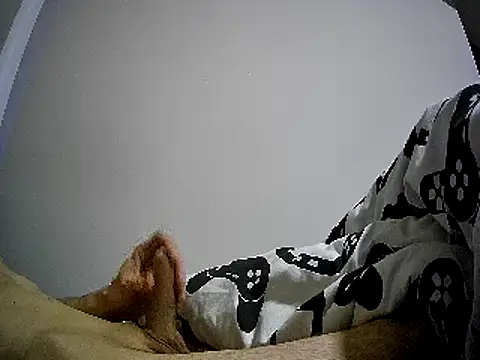 Snapshot of harddick1985big chatting on 03.21.25 harddick1985big online show from 03.21.25