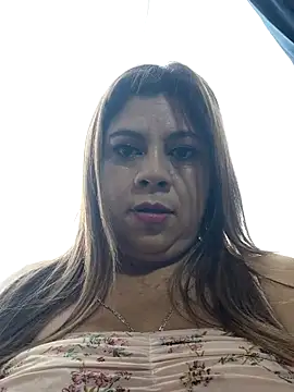 Laura-Hernandez online show from 11.20.25