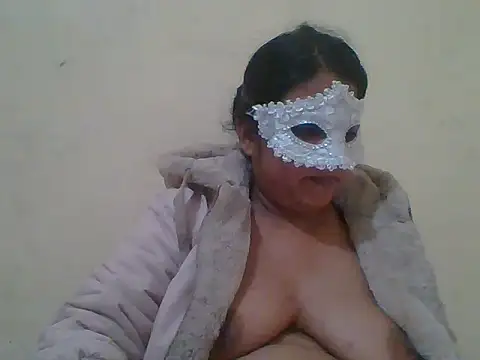 Snapshot of kamayanisingh24 chatting on 12.27.24 kamayanisingh24 online show from 12.27.24