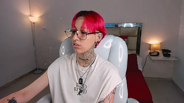 ravengreen  online show from 01.25.25