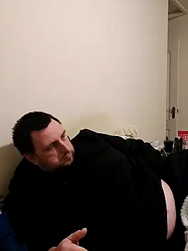 HE-M123 online show from 01.01.25