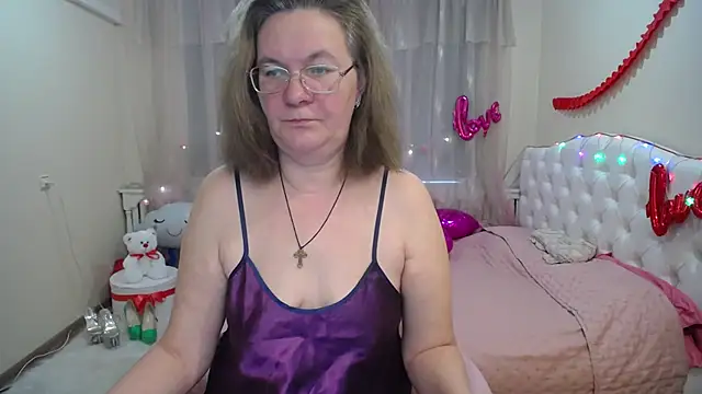 HolyMilfa online show from 03.16.25